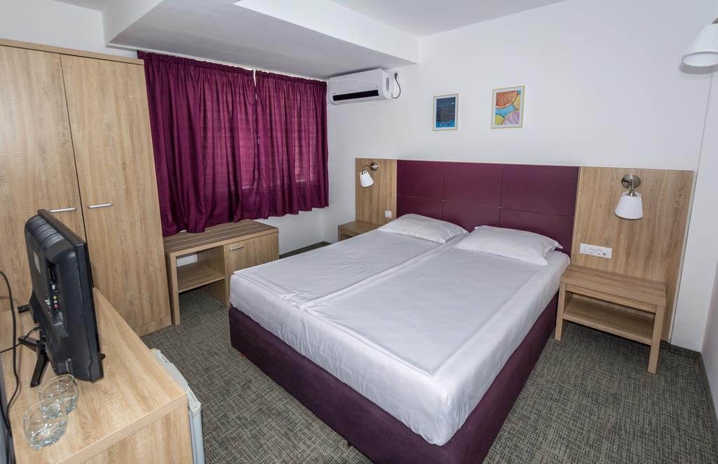 Hotel La Noi Costineşti Exteriér fotografie